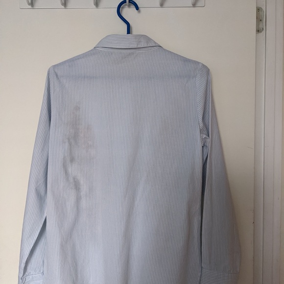 Tristan dress shirt with embroidered flowers size medium - Picture 2 of 2